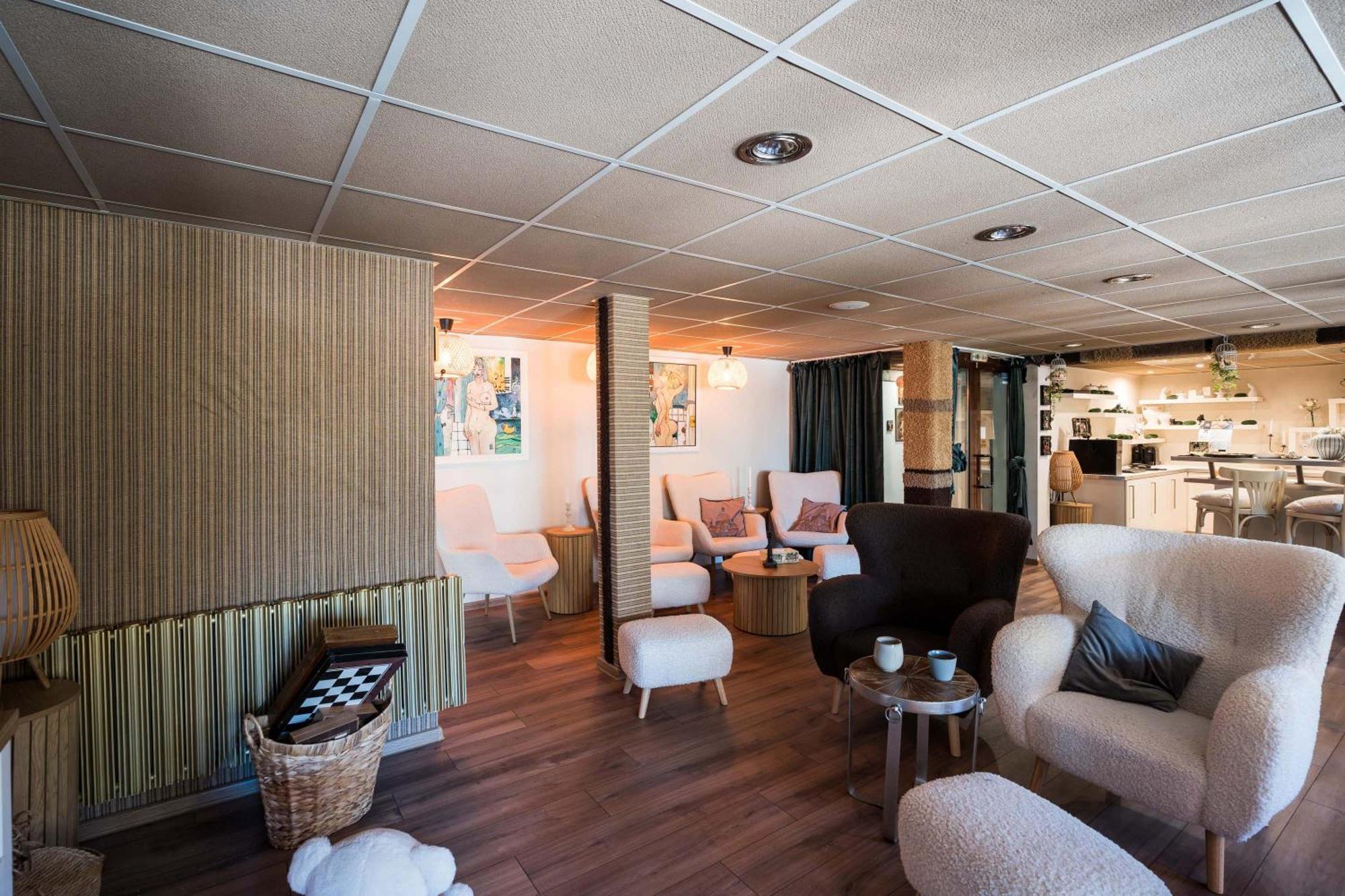 Breza Hotel ボロヴェッツ エクステリア 写真