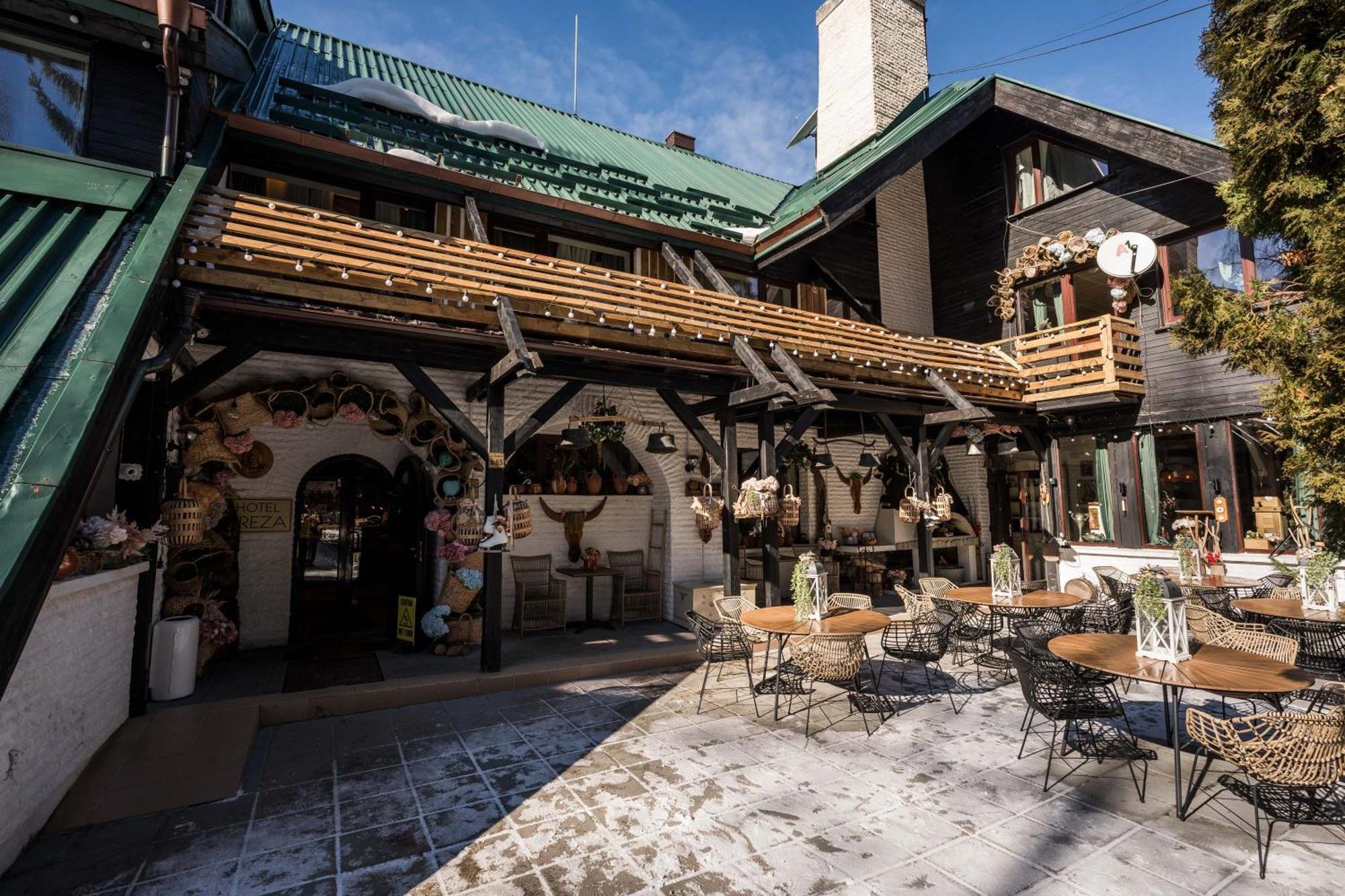 Breza Hotel ボロヴェッツ エクステリア 写真